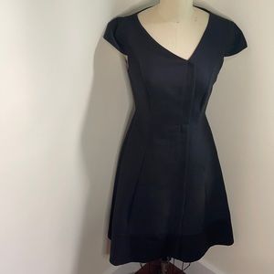 Halston Heritage V Neck Cap Sleeve Dress